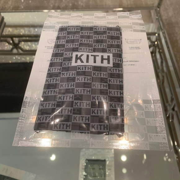 Kith facemask face mask in store exclusive soldout - Picture 2 of 4